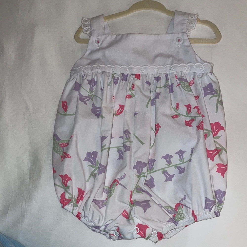 Beaufort Bonnet co Hummingbird Bitsy Bubble - Picture 2 of 3